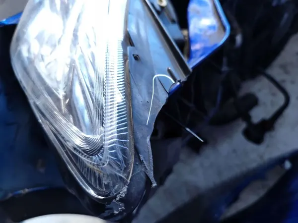 Ensemble de panneaux avant Ford C-Max OEM No MPN 2015 image 8