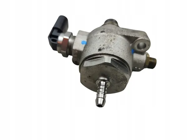 Polttoainesäiliö Audi A3 A4 A6 Skoda Octavia 2.0 TFSI 06L127027B image 4