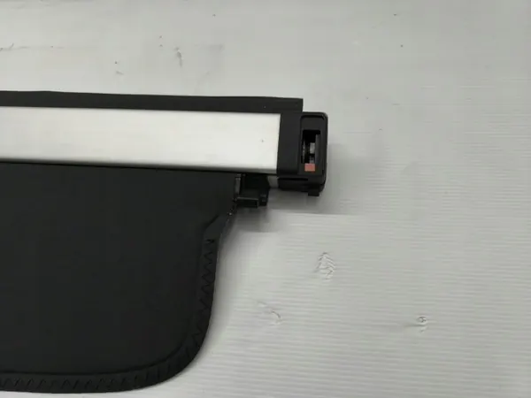 Persiana de maletero Volvo XC60 I 08-13 Pieza OEM 31307289 image 3