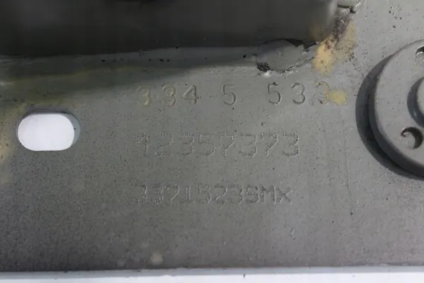 Oikea etukolarialue Opel Mokka X OEM 42357373 image 2