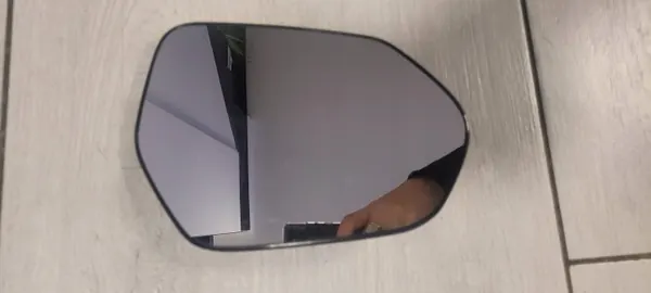 Insert miroir droit OEM 9301303 pour Toyota Corolla E21 image 2