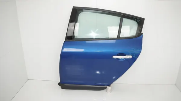 Puerta Trasera Izquierda OEM 360197716 Renault Megane III image 2