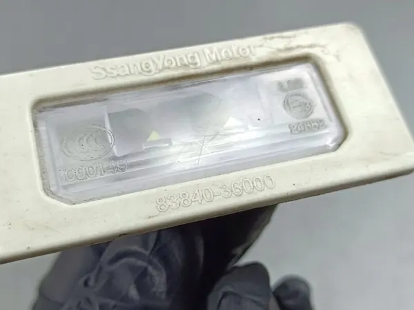 SsangYong Rexton Kennzeichenleuchte OEM 24882 image 4