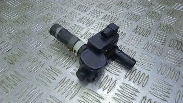 VW Lämmitysventtiili OEM 7PP819810A Touareg 7P5 image 2