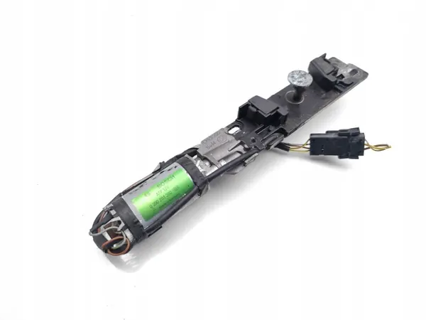 BMW Centralåsningsaktuator OEM 8352202 - Begagnad image 3