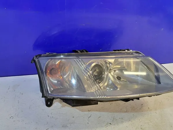 Oikea ajovalaisin Saab 9-3 Ver1 2005 image 2