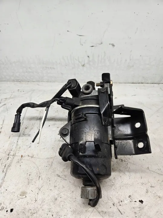 Hyundai Tucson bränslefilterhus OEM 319112E900 image 4