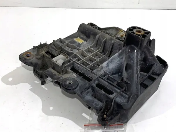 Base da bateria SEAT Toledo IV 6C0915331D 1.2 90CV image 3