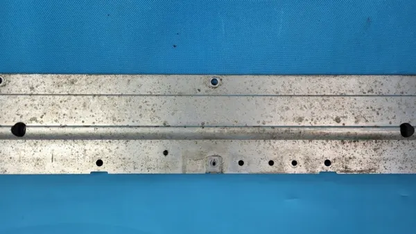 Mercedes EQE W295 Vahvistustuki OEM A7896190000 image 3