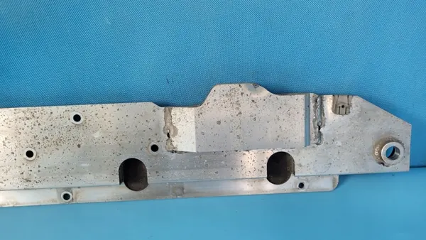 Mercedes EQE W295 Vahvistustuki OEM A7896190000 image 9