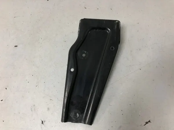 Värmarehållare BMW 3 G21 64216814568 2019- image 3