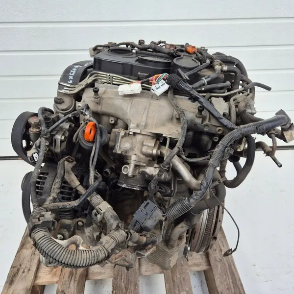 Motor Mitsubishi Lancer VIII 2.0 DID BWC - Usado image 2