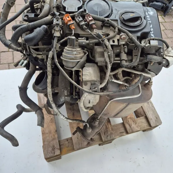 Motor Mitsubishi Lancer VIII 2.0 DID BWC - Usado image 4