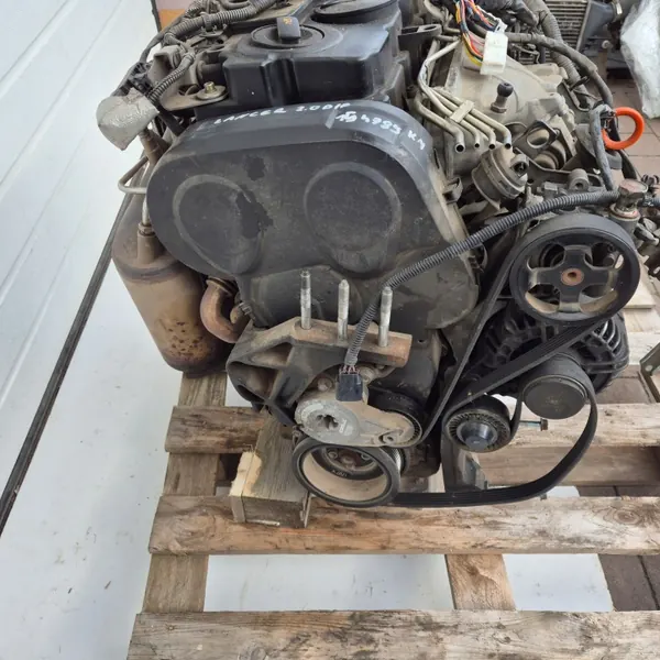 Motor Mitsubishi Lancer VIII 2.0 DID BWC - Usado image 5
