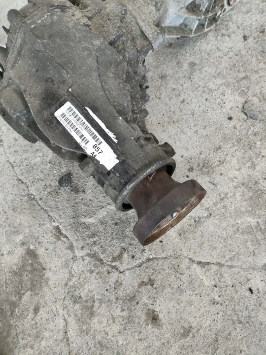 Front Differential for Jeep Grand Cherokee IV WK2 P68191857AA image 3
