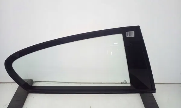 Janela lateral traseira direita OEM 2448LGN BMW Série 1 image 2
