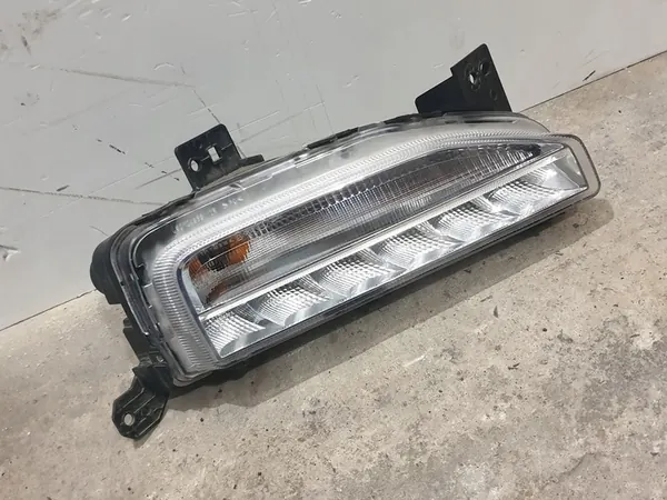 VW T-ROC Indicador Direito Halógeno 2GA941056J image 2