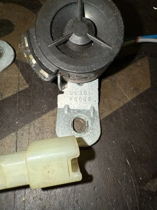OEM 09039 framdörrs högtalare för Subaru Impreza II image 5