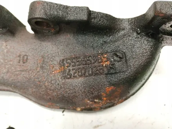 Pakoputken keräin OEM 55565985 Opel Astralle image 4