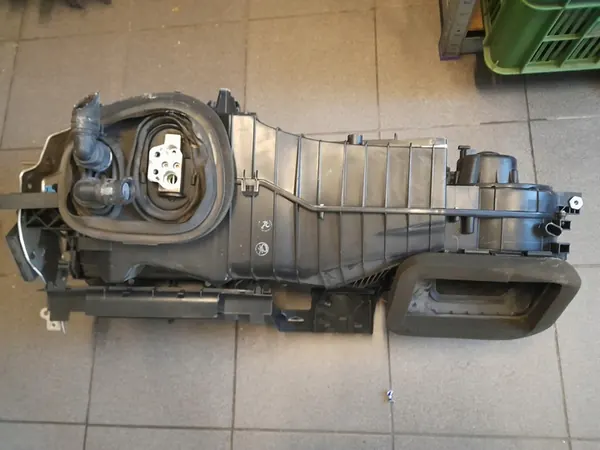 Ventola riscaldamento VW Golf V 1k1820003JJ image 3