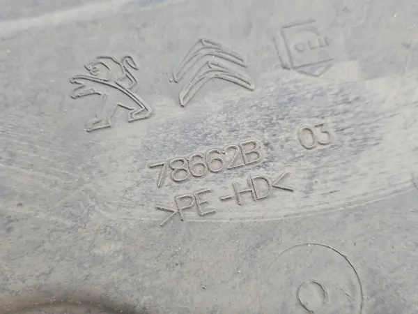 AdBlue-säiliö OEM 12678023 Citroen DS4 2015-2020 image 6