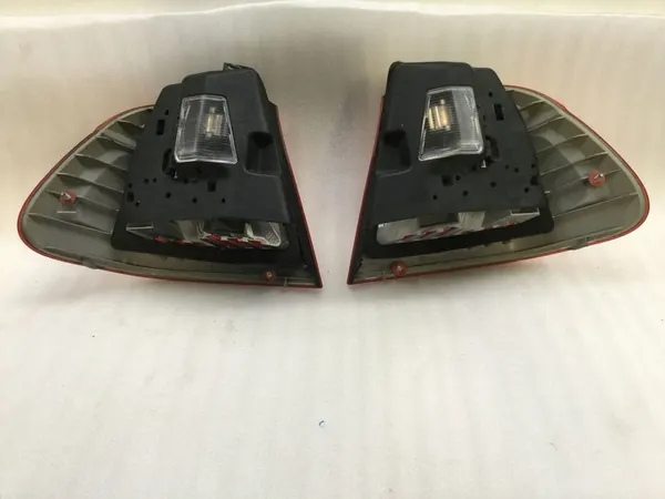 BMW 3 E46 2001 Luz Trasera Completa image 4
