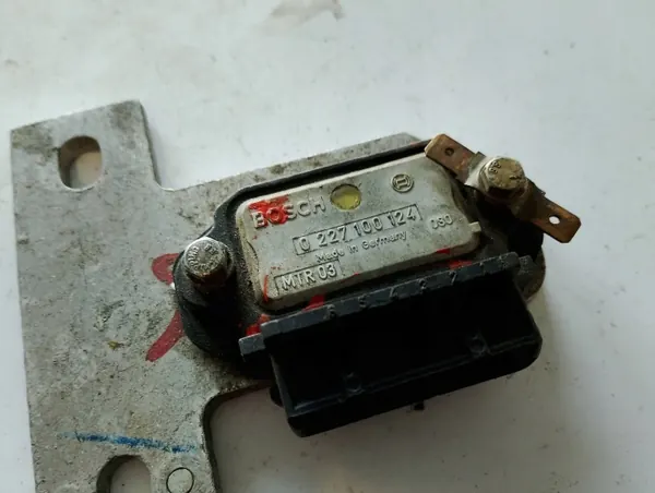 Relaismodule OEM 0227100124 - Gebruikt Volkswagen OE image 3