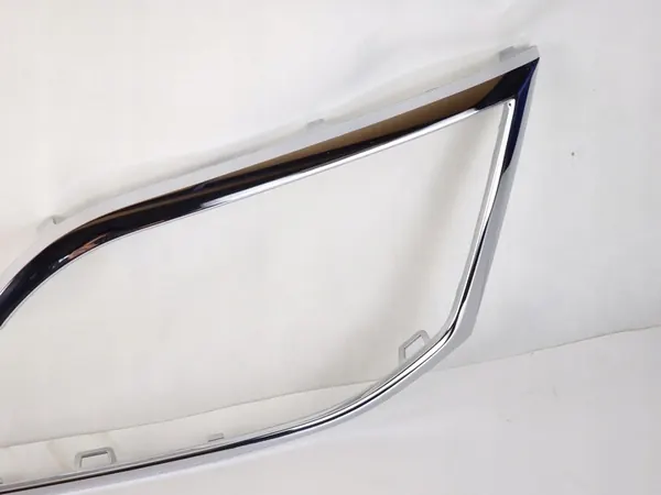 SKODA OCTAVIA 3 III GRILL FRAME CHROME 5E0853761C image 3