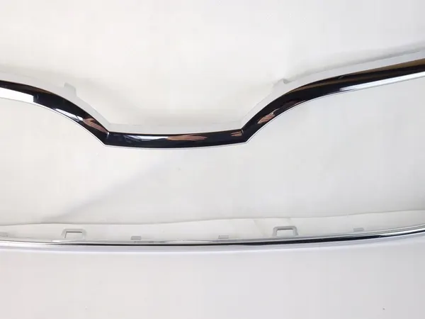 SKODA OCTAVIA 3 III GRILL FRAME CHROME 5E0853761C image 4