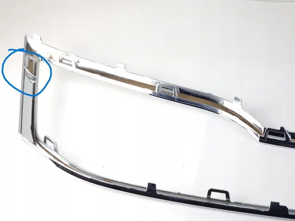 SKODA OCTAVIA 3 III GRILL FRAME CHROME 5E0853761C image 8