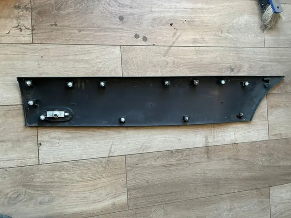 Mercedes Sprinter Vasen Takalista OEM A9106905800 image 3