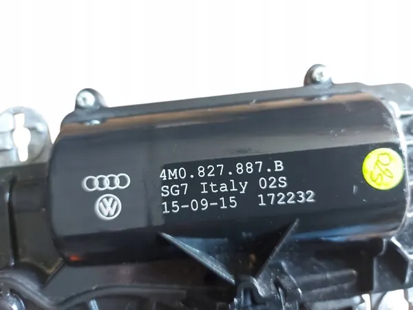 Audi Q7 4M Klepvergrendeling Actuator OEM 4M0827887B image 3