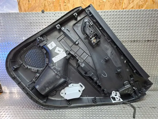 Vasen Takaoven Panel OEM S25165648 Nissan Qashqai image 6