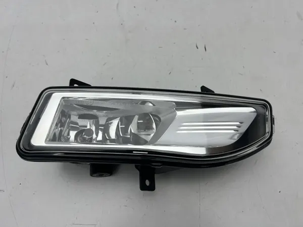Nissan Qashqai J11 halogenivalo OEM 26150 8995A image 3