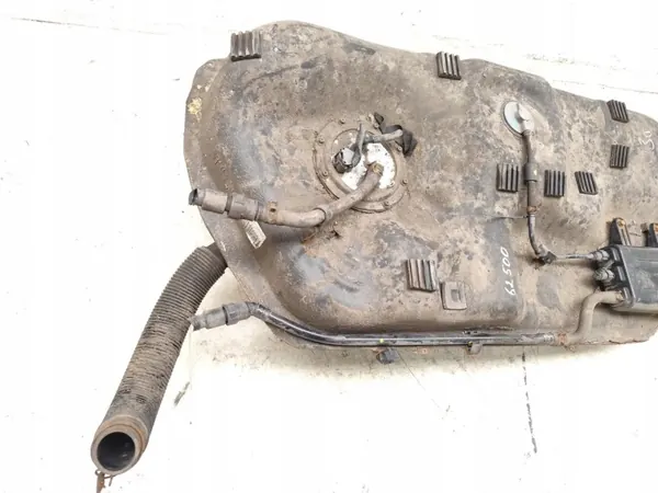 Kia Sportage Bränsletank OEM 31100-2Y350 1.6 GDi image 10