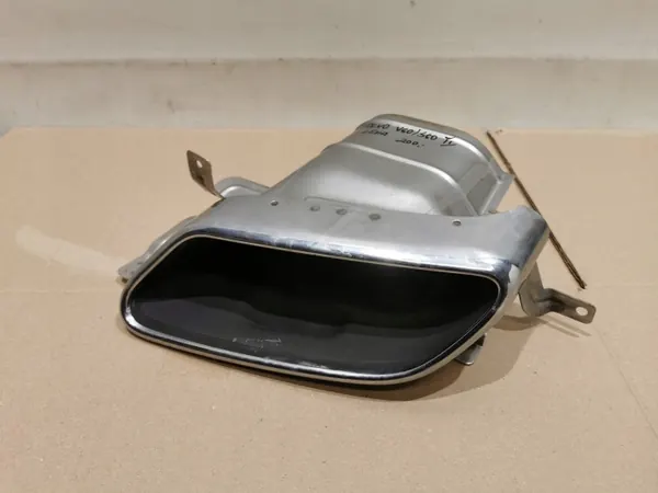 Volvo V60 S60 II Sortie d'échappement gauche OEM 31455530 image 2