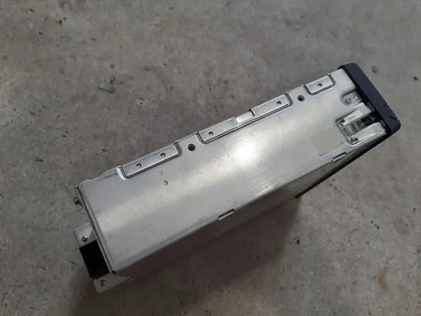 Changer CD BMW OEM 9131850 pour 5 Series Touring image 3
