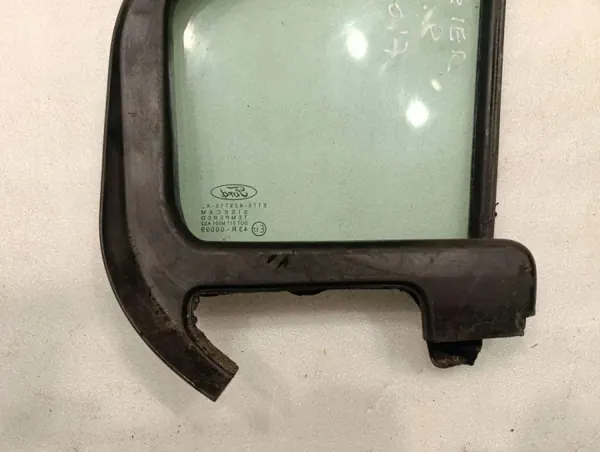 Begagnad höger framruta OEM ET76A29710A Ford image 7