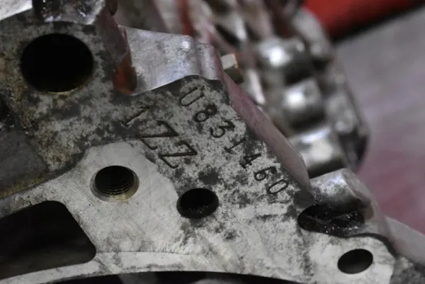 Bloc Moteur Inférieur Toyota E1Z-T72 Avensis 1.8 image 6