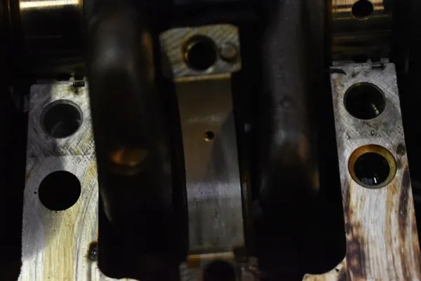 Bloc Moteur Inférieur Toyota E1Z-T72 Avensis 1.8 image 9
