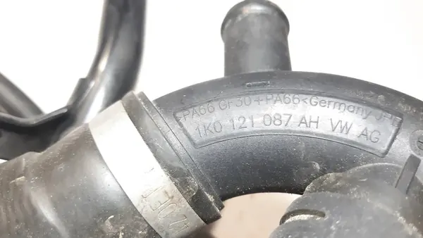 Carcasa de termostato VW Passat B7 Alltrack 2.0L image 3