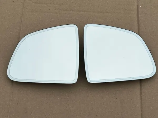 Tesla Y spegel-insatser OEM 925-3137-001N / 925-3138-001N image 2