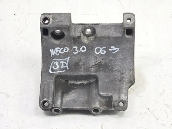 Support compresseur climatisation OEM 504047884 IVECO DAILY image 3