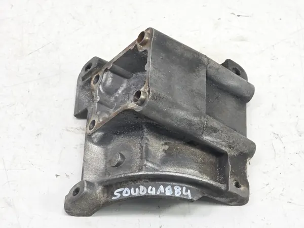 Support compresseur climatisation OEM 504047884 IVECO DAILY image 6