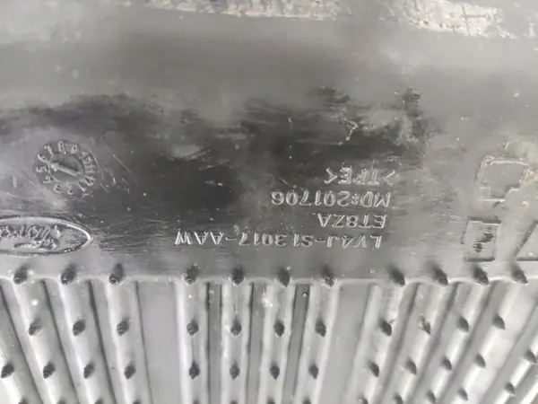 Tapetes de borracha OEM Ford Kuga MK3 2019-2024 image 10