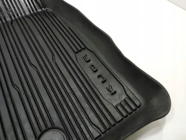 Tapetes de borracha OEM Ford Kuga MK3 2019-2024 image 5