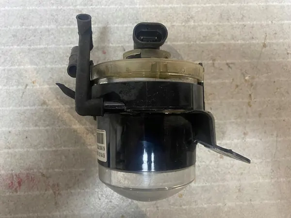 Farol de neblina halógeno esquerdo BMW E90 E60 image 6