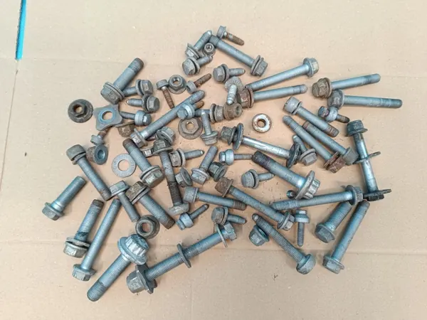 Parafusos suspensão OEM 4,30kg para Audi Q3 F3 Sportback image 2