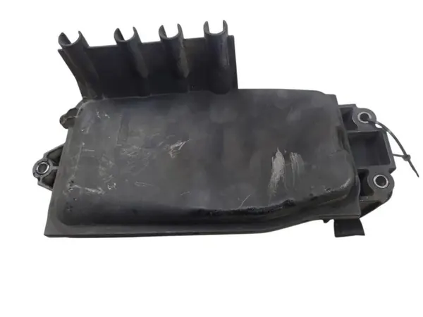 Tanque de vácuo OEM A6510700468 para Mercedes-Benz E W211 image 3