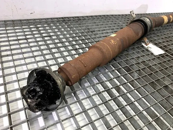 Bakre Drivaxel Jeep Grand Cherokee WK SUV 3.0 250HK P52123624AA image 2